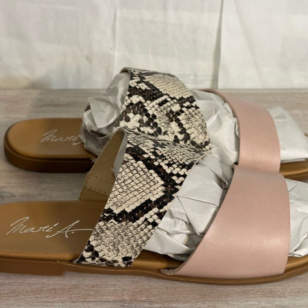Mari A  Pink and Cream Sandals with Elegant Rhinestones size 8